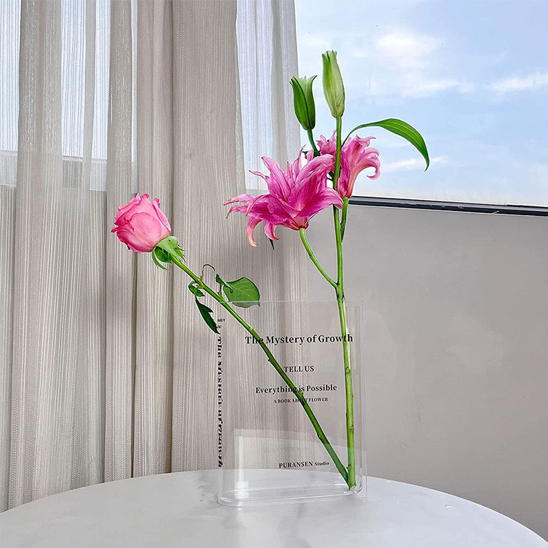 Book-shaped acrylic vase – Transparent design