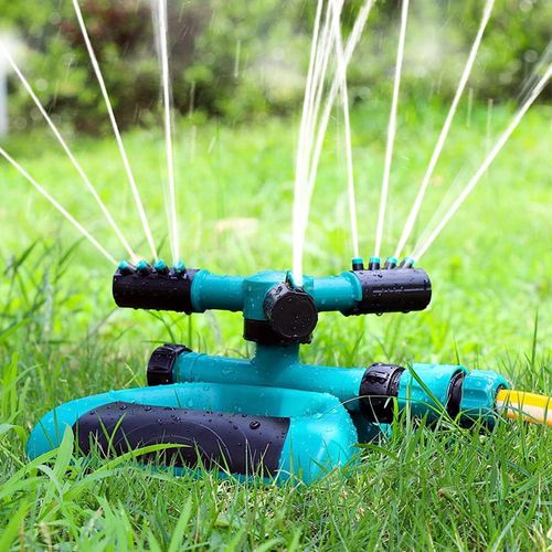 360° Lawn Sprinkler – Even Watering Without Repositioning