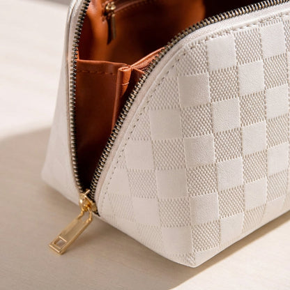 Cosmetic bag with separate compartments – waterproof