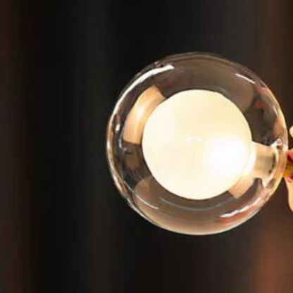 Designer table lamp with soap bubble sculpture