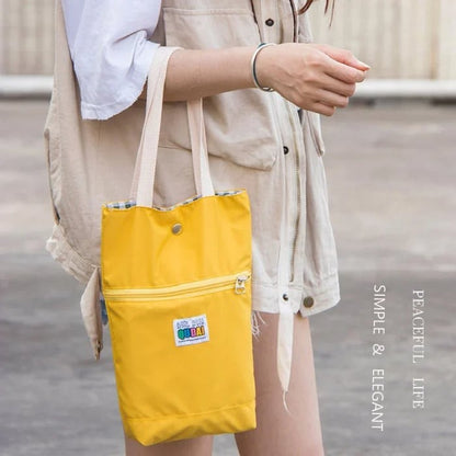 Multifunctional shoulder bag with removable strap