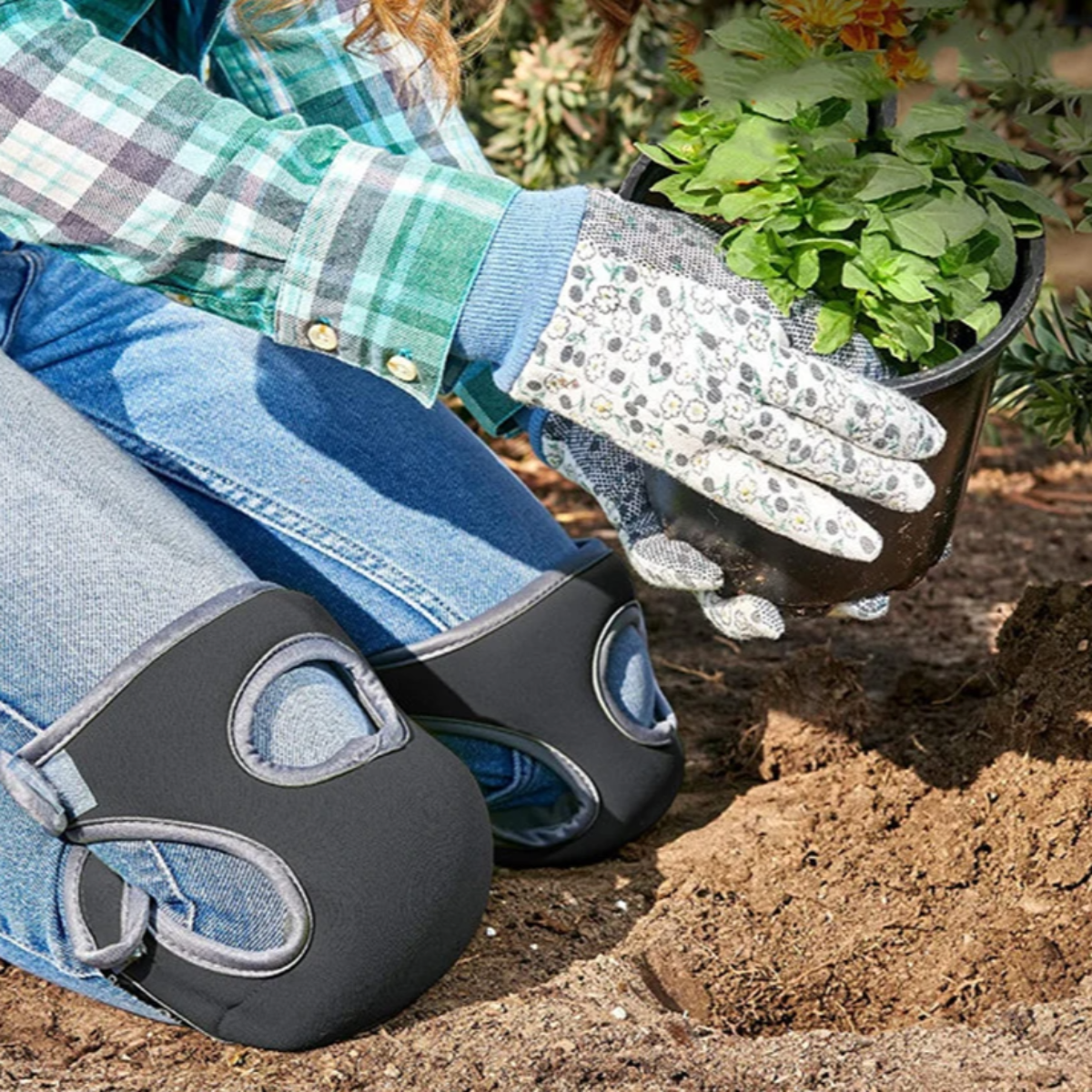 Ergonomic Knee Pads for Gardening – Washable