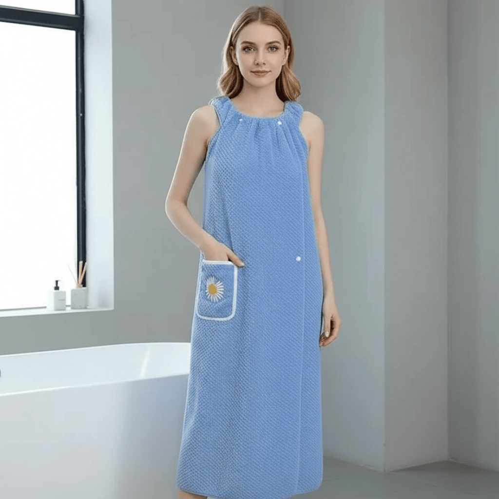 Wearable bath towel with straps