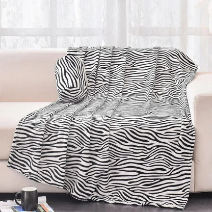 Fleece Throw Blanket with Leopard Print