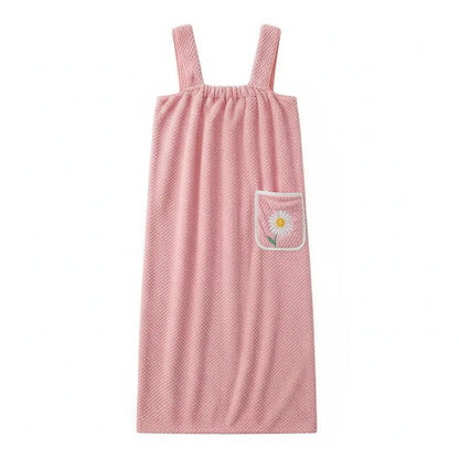 Wearable bath towel with straps