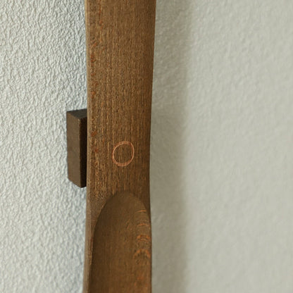 Wooden shoehorn with magnet – 50 cm