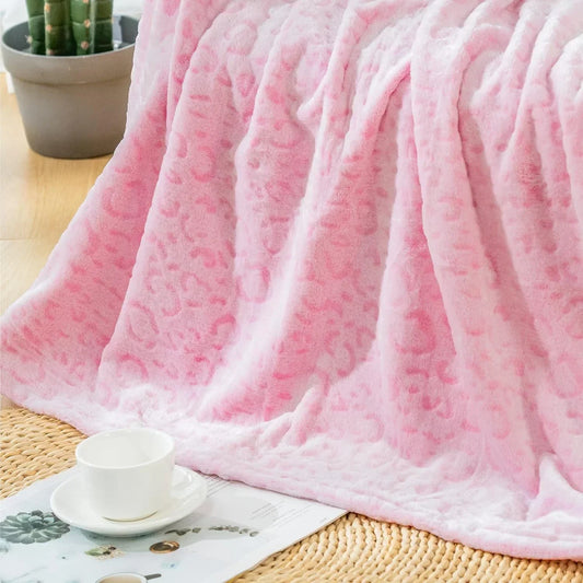 Fleece Throw Blanket with Leopard Print