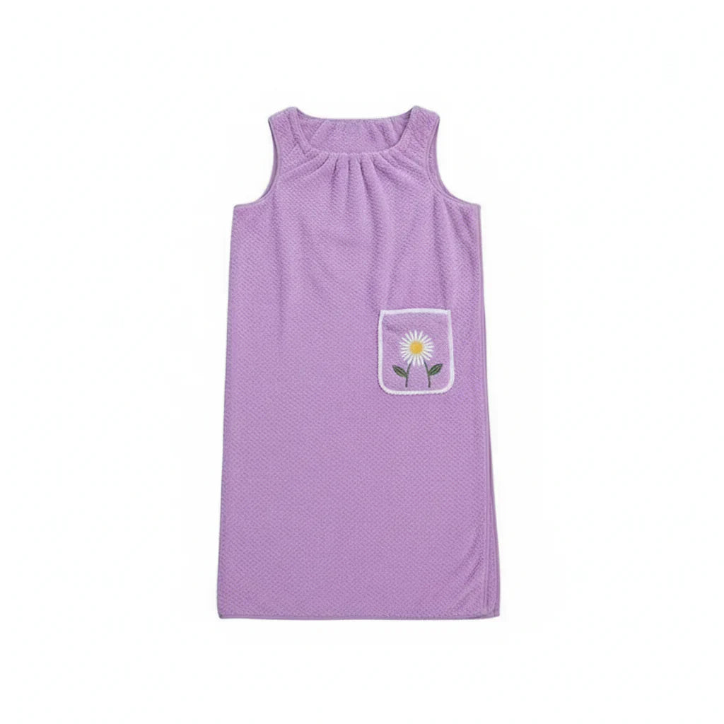 Wearable bath towel with straps