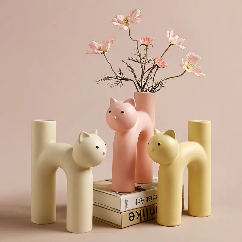 Cat vase porcelain – playful design for flowers and decor