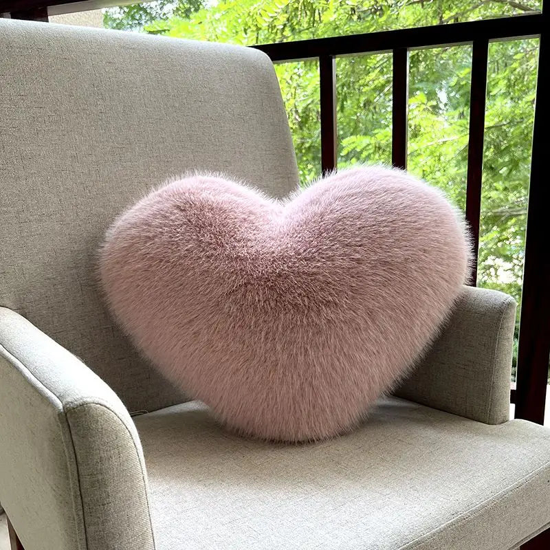 Heart-shaped soft faux fur pillow – decorative heart-shaped pillow cm