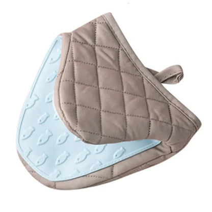Oven gloves with silicone grip – heat resistant and non-slip