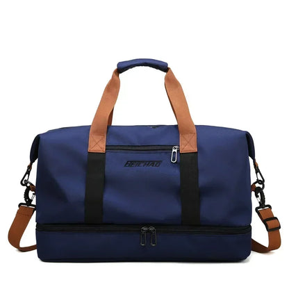 Sports bag with shoe compartment and wet-dry separation