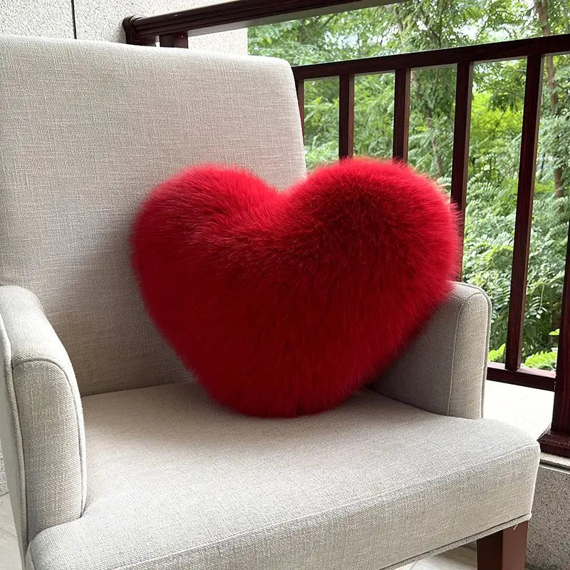 Heart-shaped soft faux fur pillow – decorative heart-shaped pillow cm