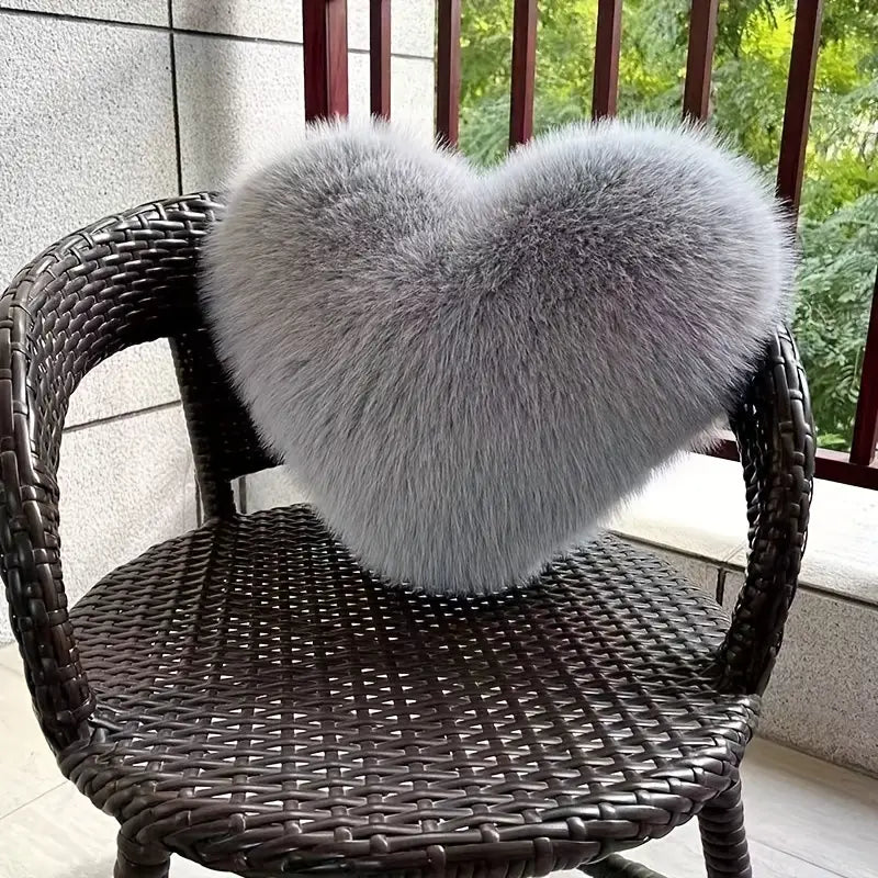 Heart-shaped soft faux fur pillow – decorative heart-shaped pillow cm