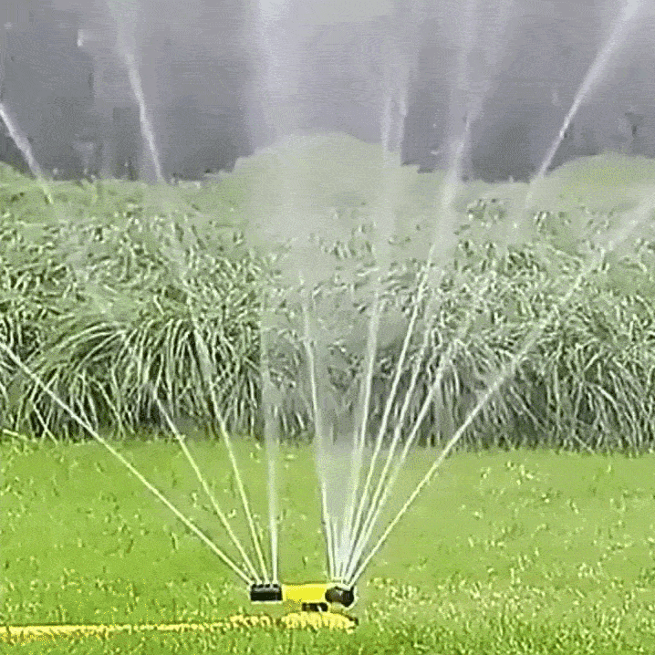 360° Lawn Sprinkler – Even Watering Without Repositioning