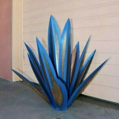 Solar LED Agave Lamp – Color-Changing Metal Garden Lighting