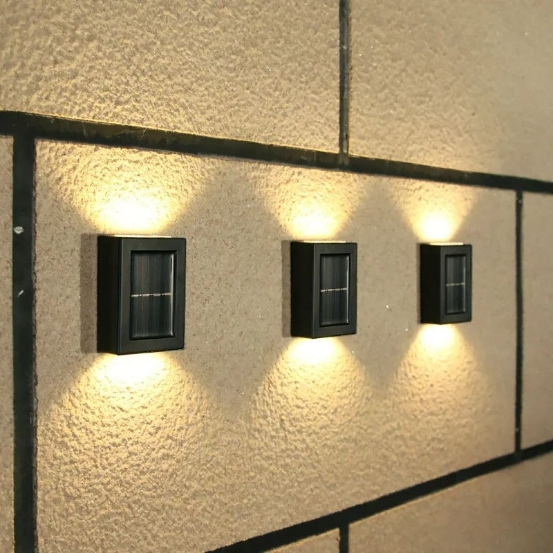 Solar LED wall lamp – Warm light without cables (4-piece set)