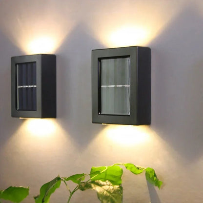 Solar LED wall lamp – Warm light without cables (4-piece set)