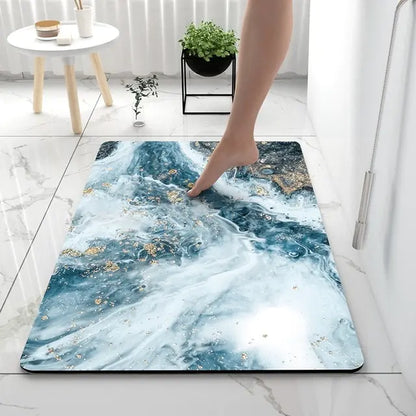 Bath mat with marble look – non-slip and highly absorbent