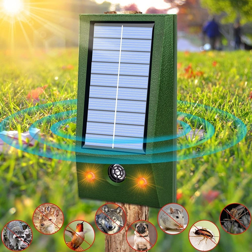 Solar pest repeller with ultrasound & LED flash – protection up to 600 m², weatherproof